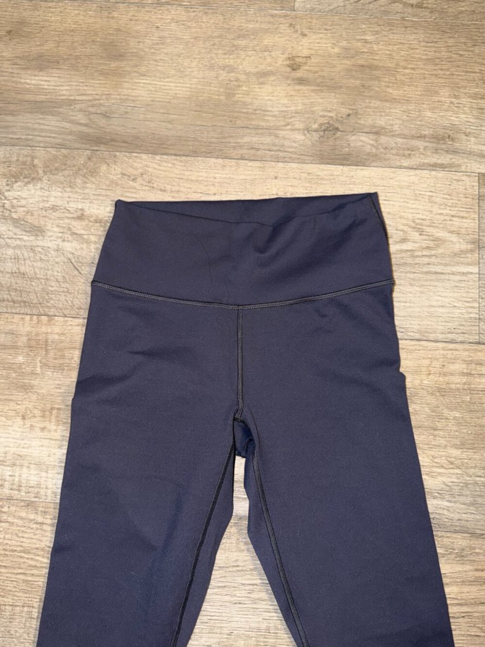 Fabletics Powerhold Leggings size M - Picture 2 of 3